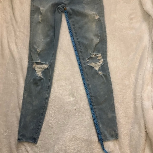 American Eagle Light Denim Distressed Jegging Jean - Picture 8 of 13